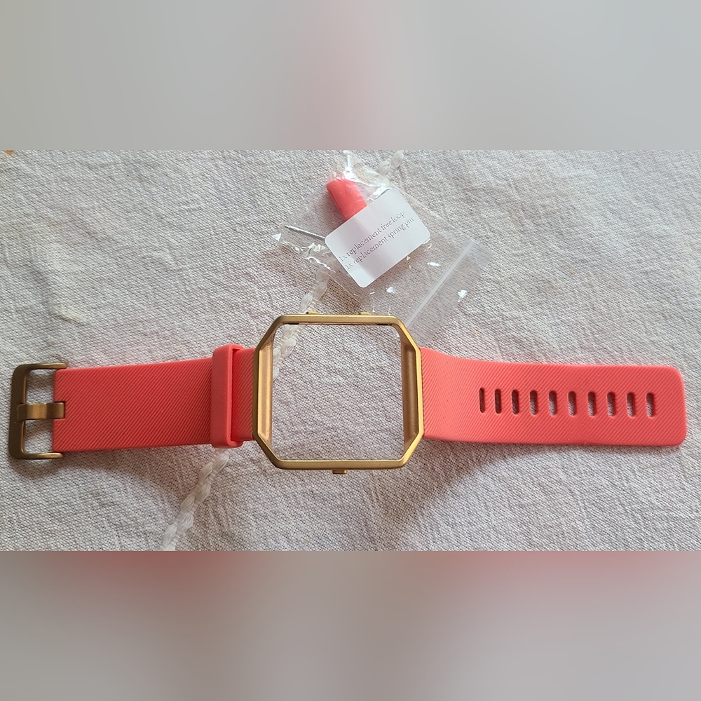 Fitbit Blaze band with extra tree and pin
